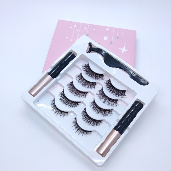 Fabhraí Maighnéadacha le Eyeliner - An Hack áilleacht deiridh