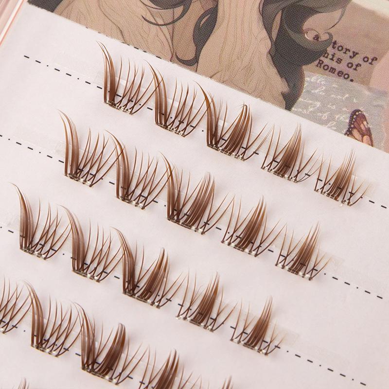 Nochtann Braislí Eyelash Néal: áilleacht gan dua le stíleanna lash fox réamh-ghloine