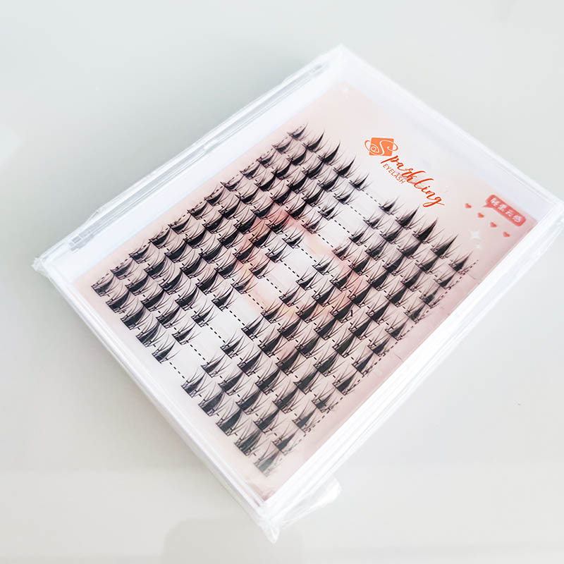 D Curl Anime Eyelash Eisínteachtaí 120 PCS